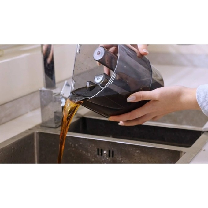 Aspirator pentru tapițerii și scaune auto AERIUM R1600 Clean Professional